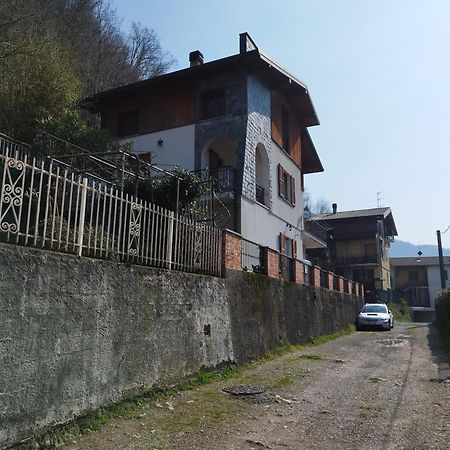 B&B I Ghiri Canzo Екстер'єр фото