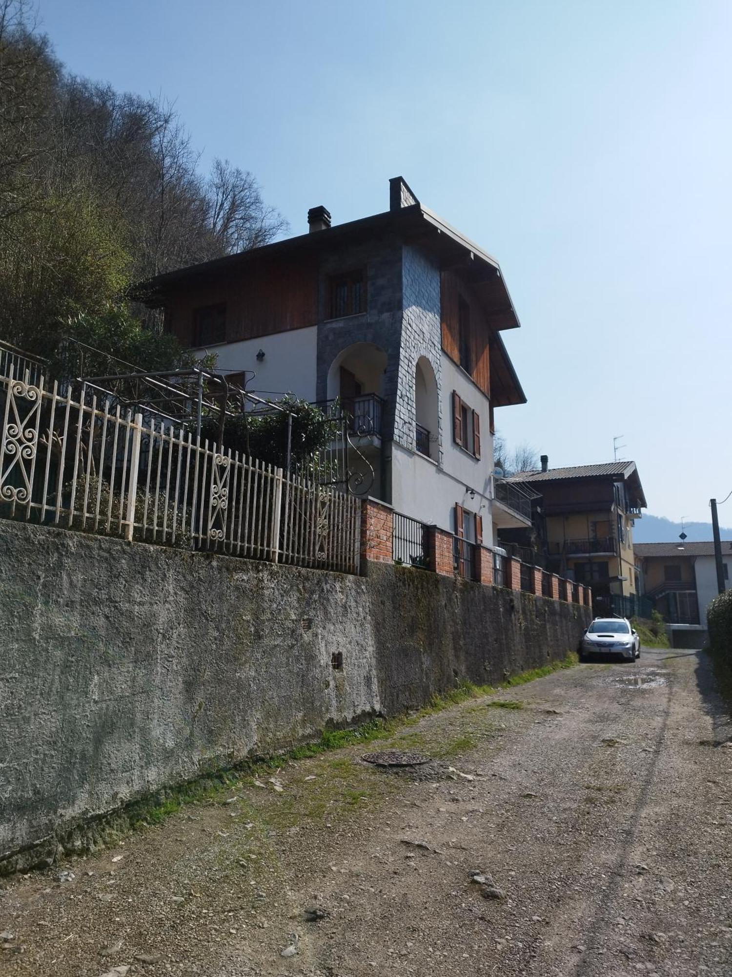 B&B I Ghiri Canzo Екстер'єр фото