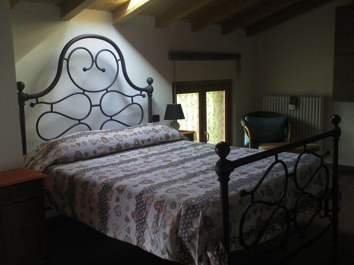 B&B I Ghiri Canzo Екстер'єр фото