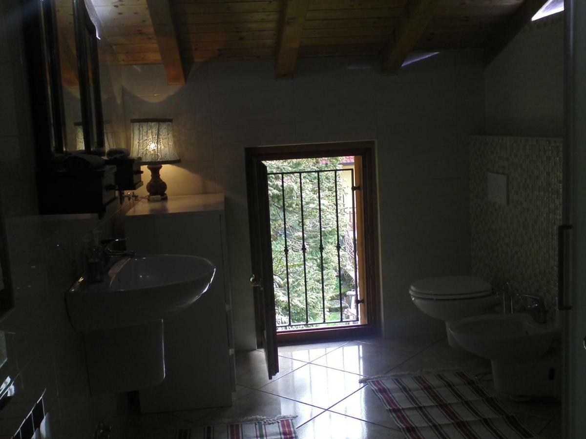 B&B I Ghiri Canzo Екстер'єр фото