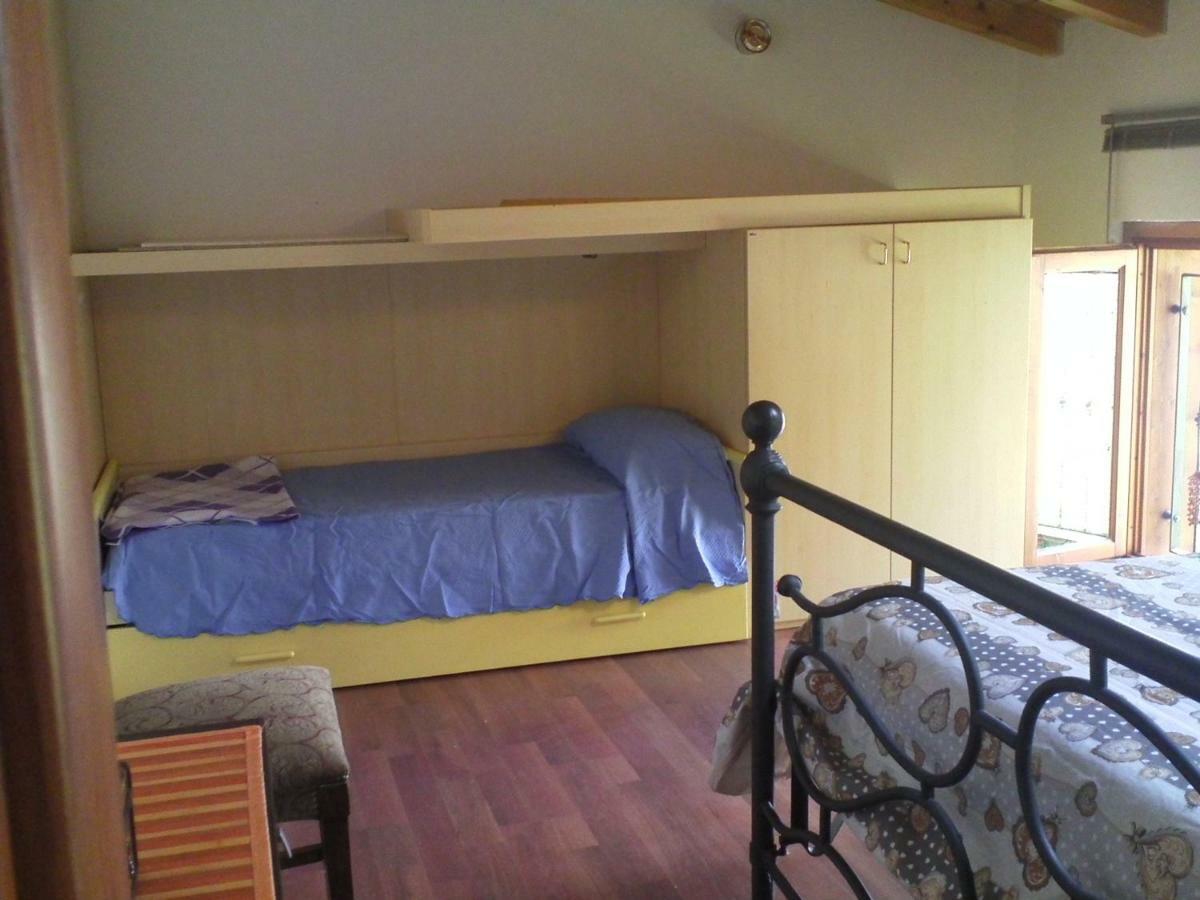 B&B I Ghiri Canzo Екстер'єр фото
